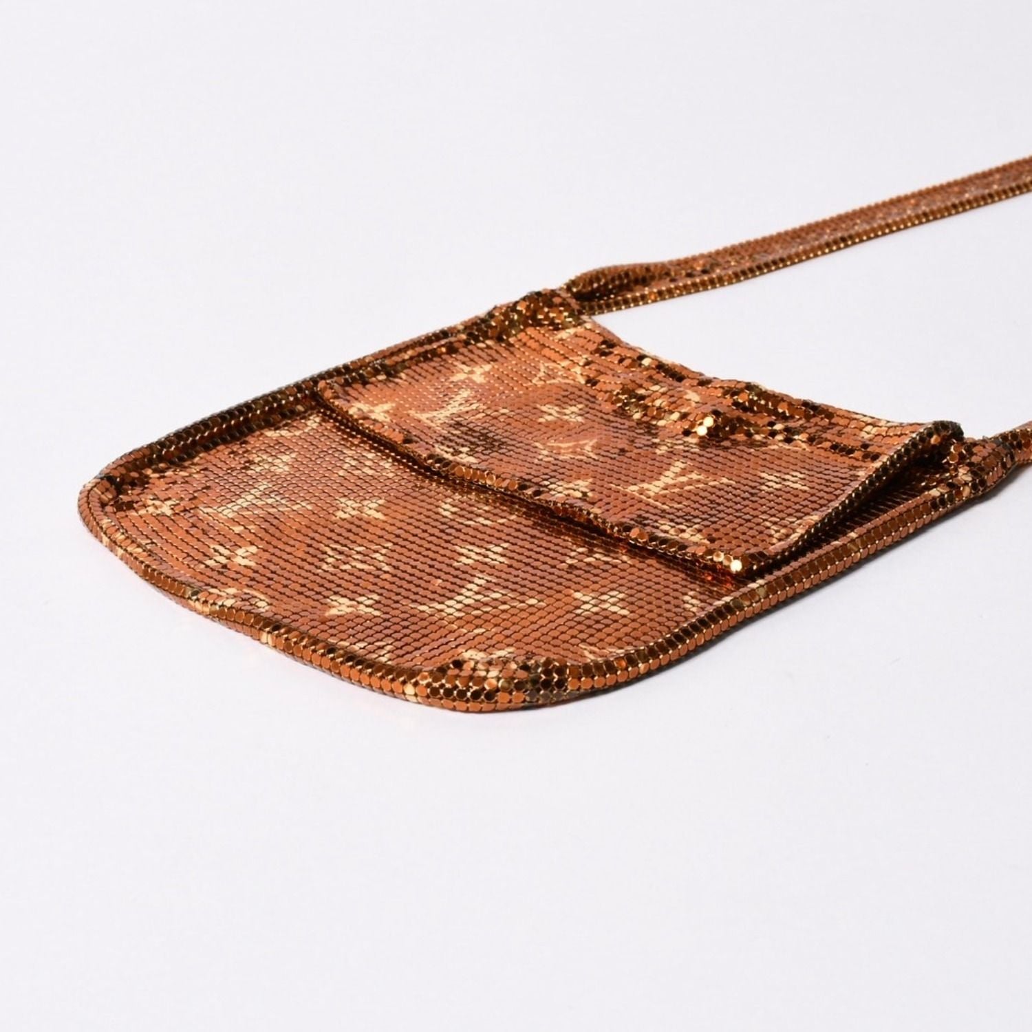 Louis Vuitton Shoulder Bag Monogram Mesh Francis Gold — view 4