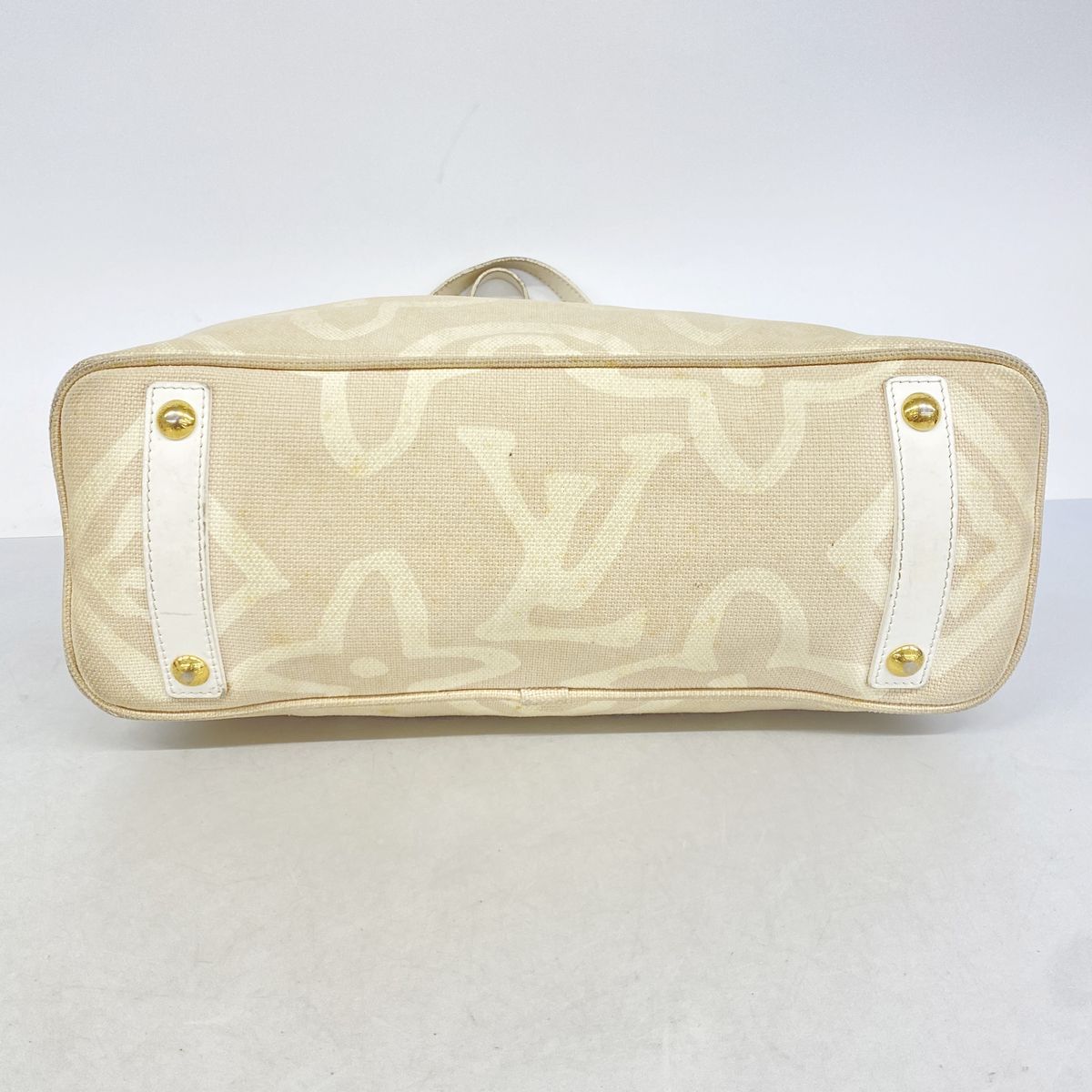 Louis Vuitton Tote Cruise Line Taysienne PM Sable — view 3