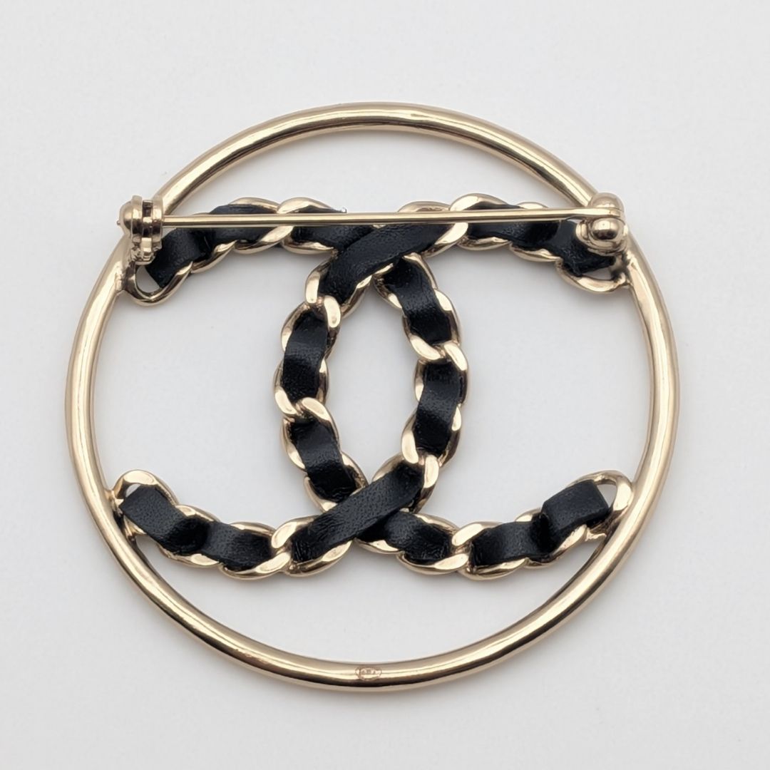 Chanel Brooch CC Logo Leather Chain Gold Black Circle Sheer Recent Model — view 4