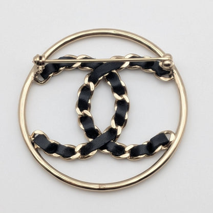 Chanel Brooch CC Logo Leather Chain Gold Black Circle Sheer Recent Model — view 4