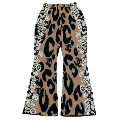 Chanel 23A Flare Knit Pants Cashmere Mix Brown Black White — view 3