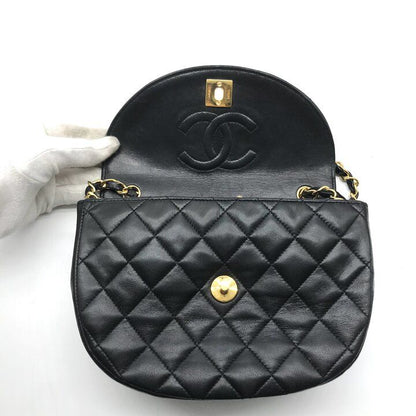Chanel Chain Shoulder Bag Quilted CC Logo Flap Vintage Black — view 7