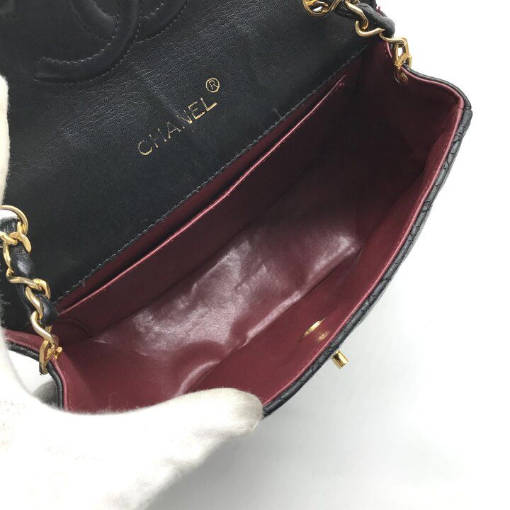 Chanel Chain Shoulder Bag Quilted CC Logo Flap Vintage Black — view 8