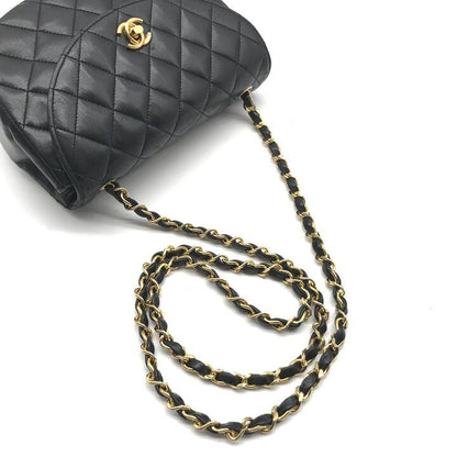 Chanel Chain Shoulder Bag Quilted CC Logo Flap Vintage Black — view 6