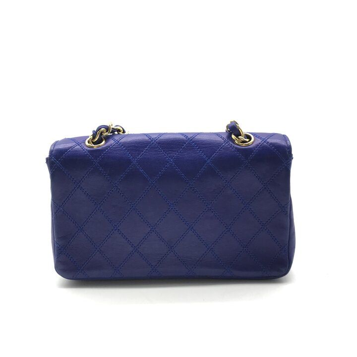 Chanel Bicolor Chain Shoulder Bag Big CC Logo Gold Quilted Blue — view 2