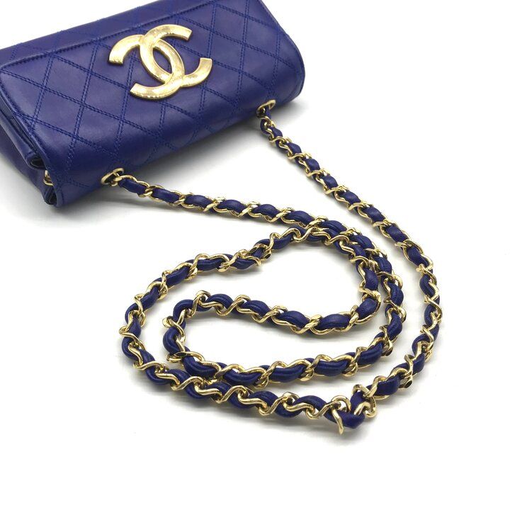 Chanel Bicolor Chain Shoulder Bag Big CC Logo Gold Quilted Blue — view 6