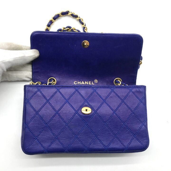Chanel Bicolor Chain Shoulder Bag Big CC Logo Gold Quilted Blue — view 7