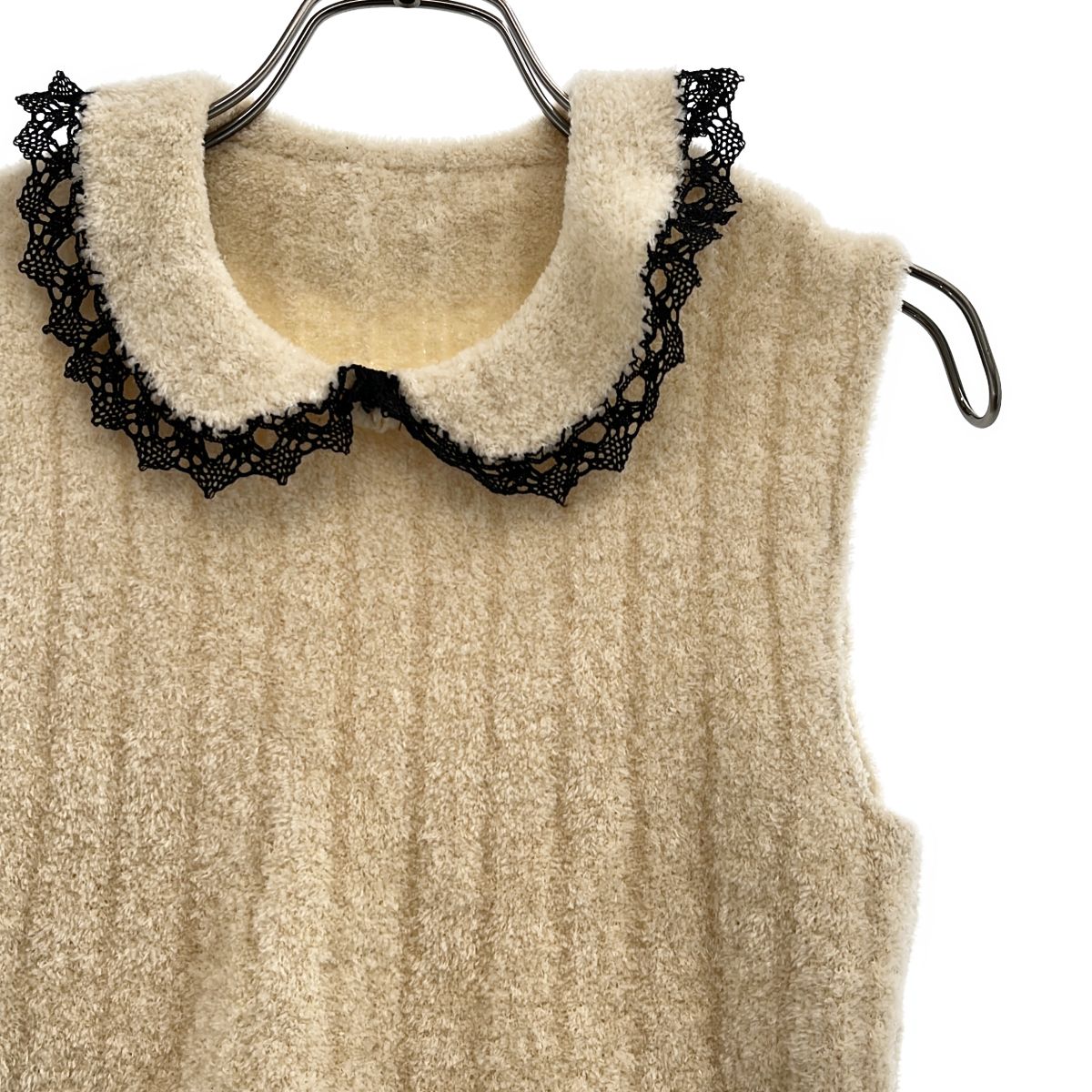 Chanel Wool Blend Sleeveless Round Color Top Beige Black — view 2