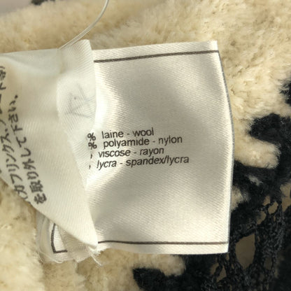 Chanel Wool Blend Sleeveless Round Color Top Beige Black — view 5