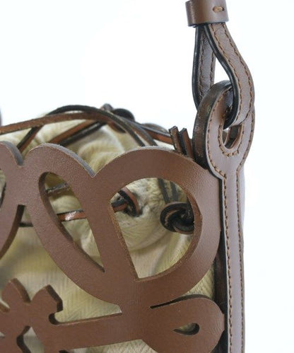 Loewe Anagram Cut Out Pocket Shoulder Bag Brown — view 7