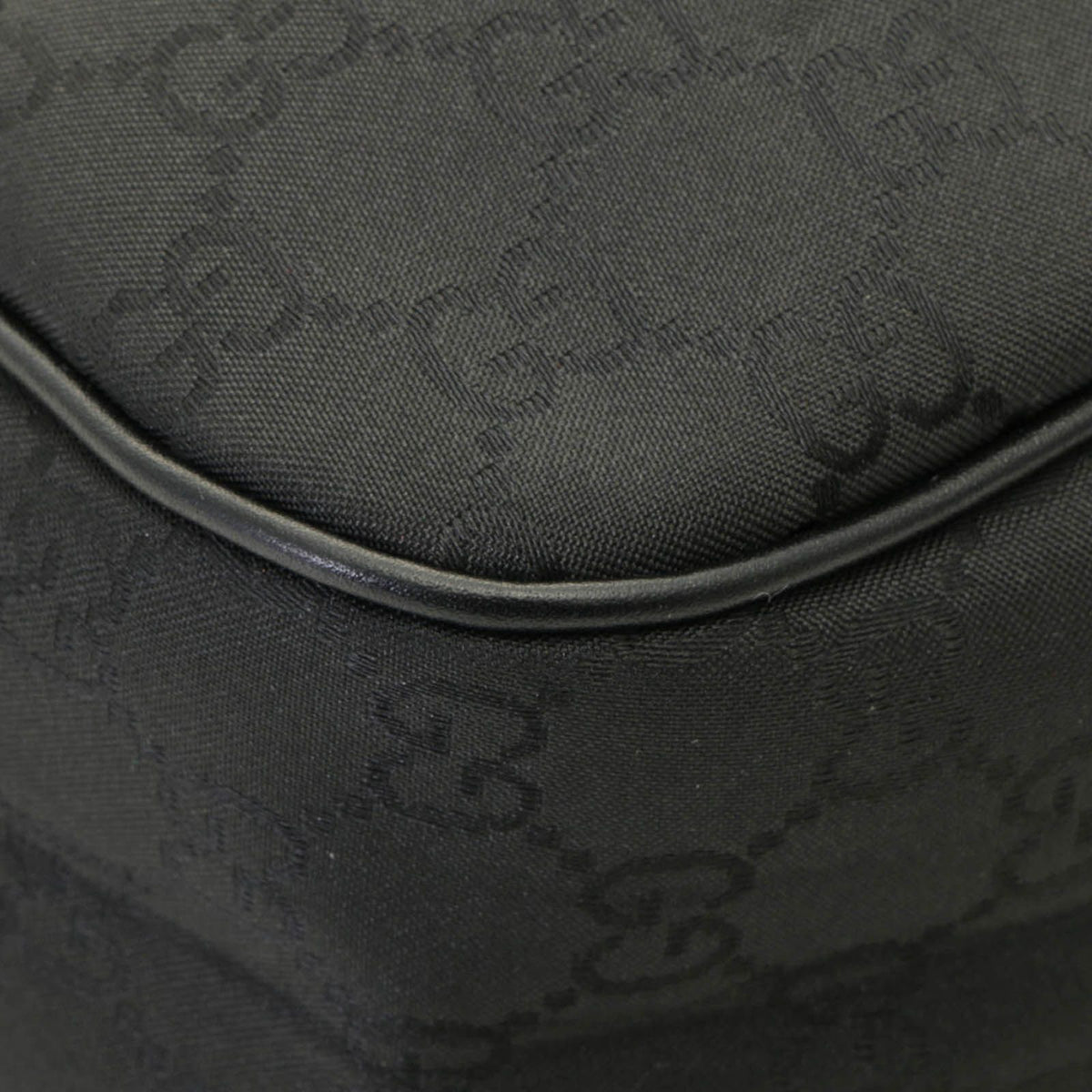 Gucci GG Nylon Black Shoulder Bag — view 5