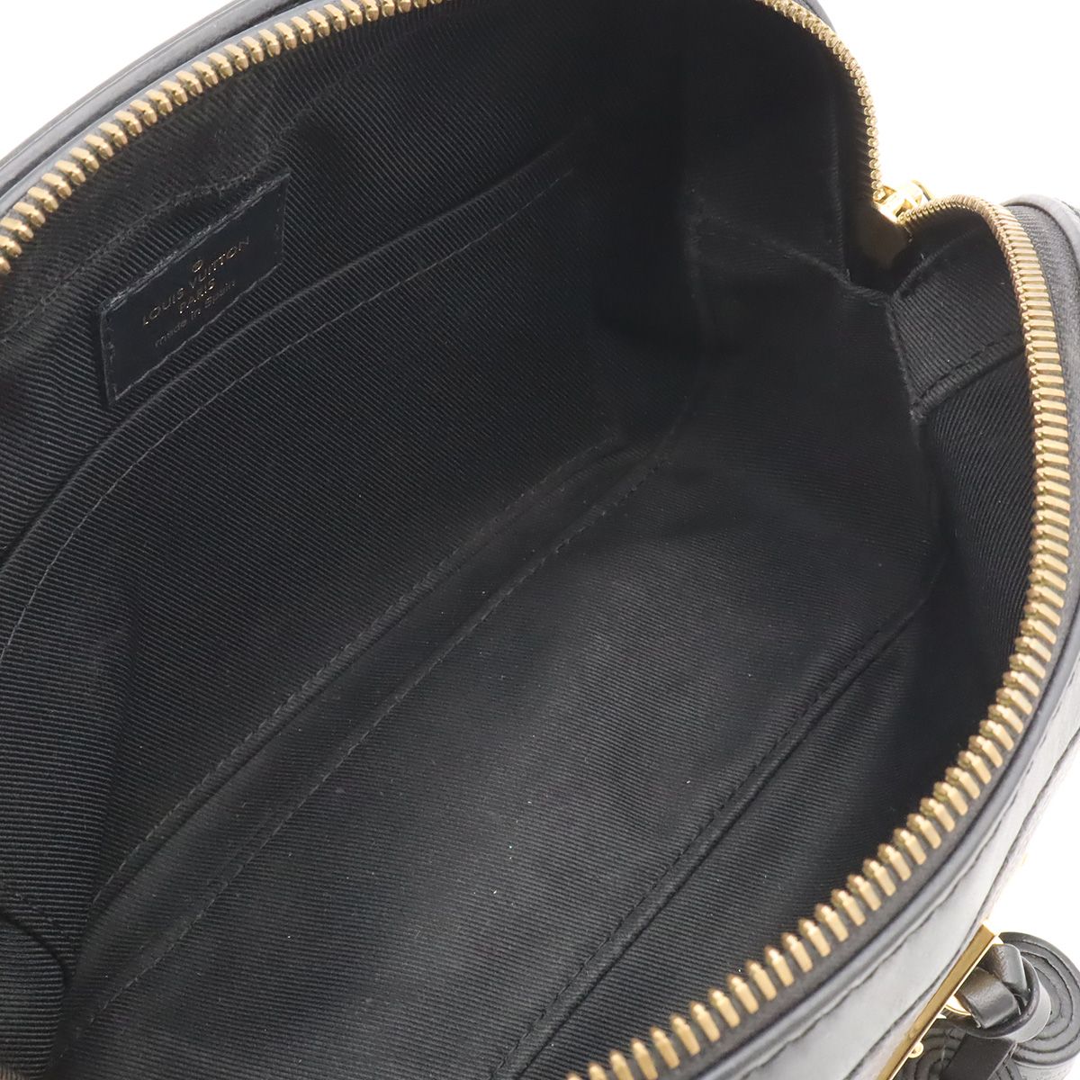 Louis Vuitton Monogram Saintonge Shoulder Bag Pochette 2-Way Tassel Noir Black — view 7