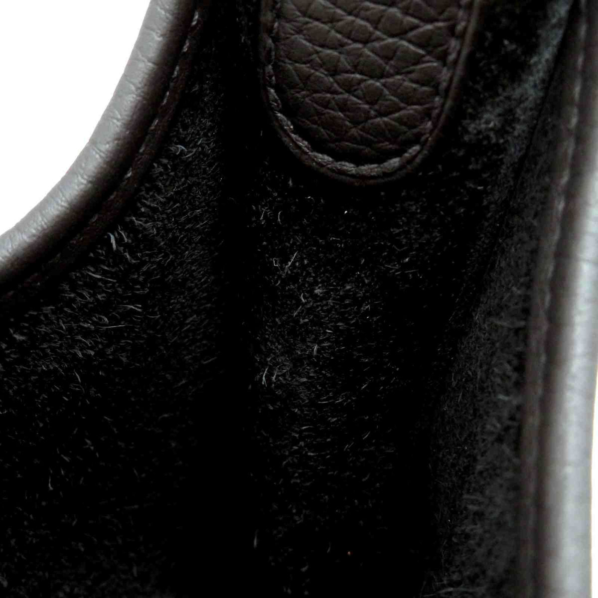 Hermes Evelyne Iiipm Black Shoulder Bag Taurillon Clemence Stamp — view 6