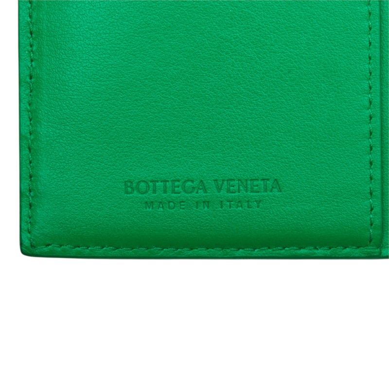 Bottega Veneta Intrecciato Bifold Wallet Paraquito Green Leather — view 7