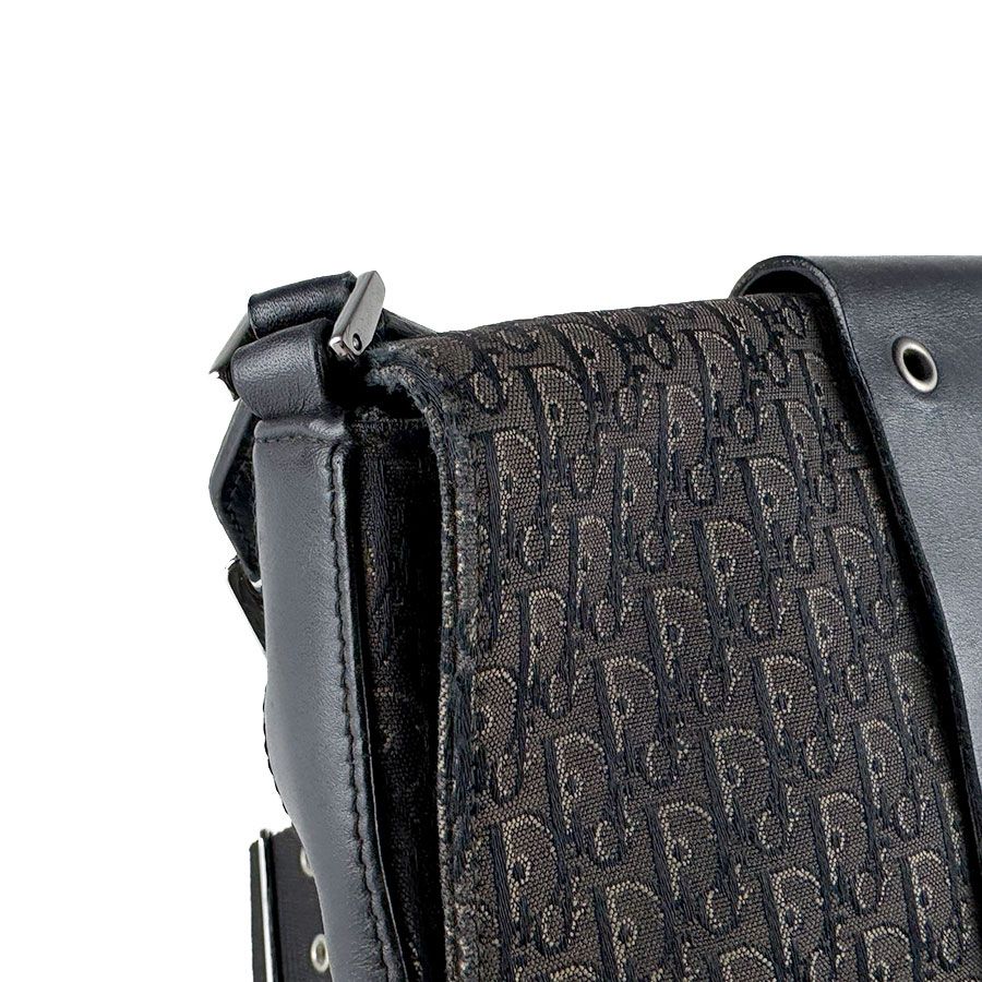 Dior Crossbody Shoulder Bag — view 6