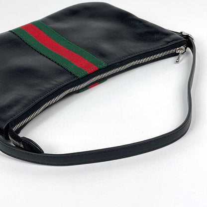 Gucci Lunetta Small Cross Belt Bag Leather Black — view 5