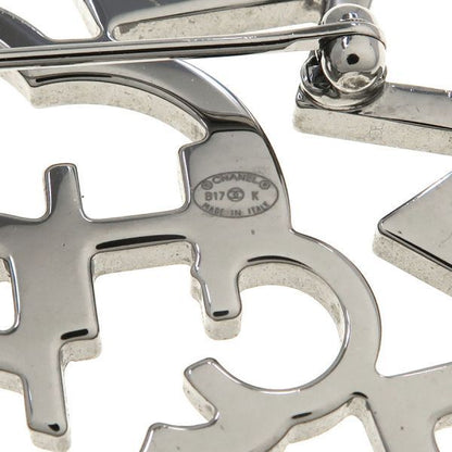 Chanel 17K Brooch Silver — view 6