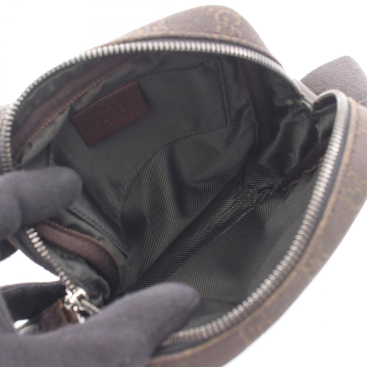 Gucci Shoulder Bag — view 3