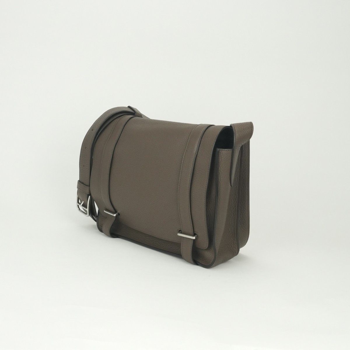 Hermes Steve Shoulder Bag Taurillon Clemence Taupe Gray Silver Messengerbag — view 2