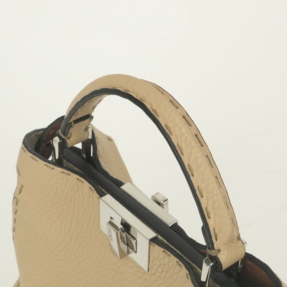 Fendi Peekaboo Essential Selleria Tote Shoulder Bag Leather Beige Silver 2-Way — view 4