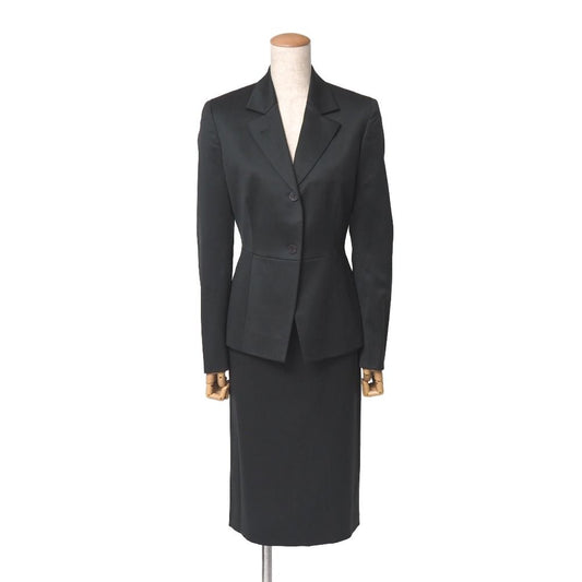 Gucci Skirt Suit Gray