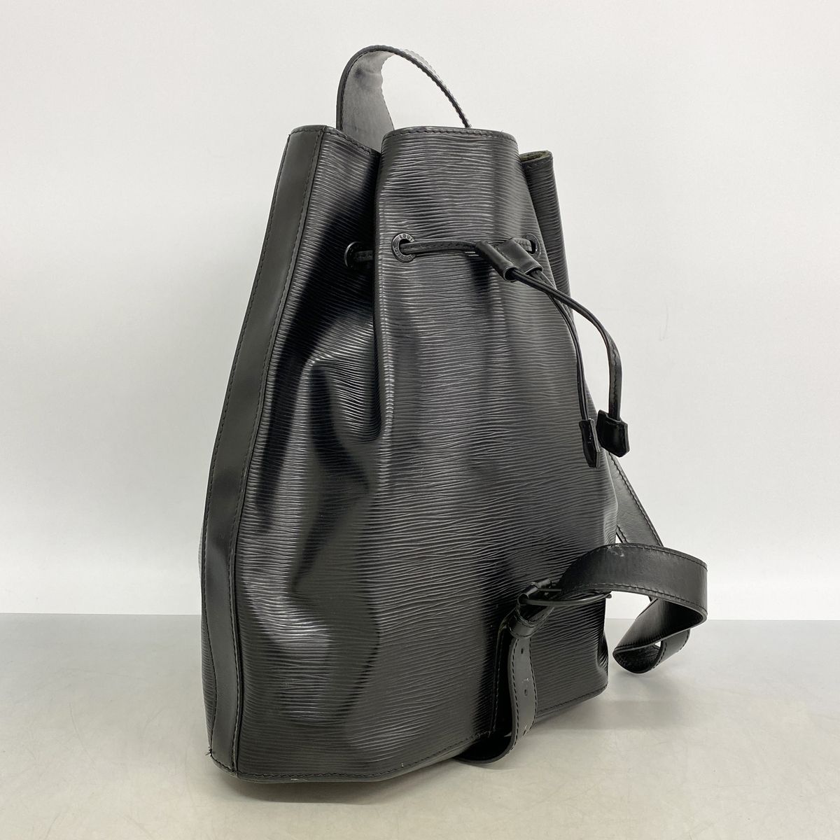 Louis Vuitton Shoulder Bag Epi Sac a Dos Noir — view 2