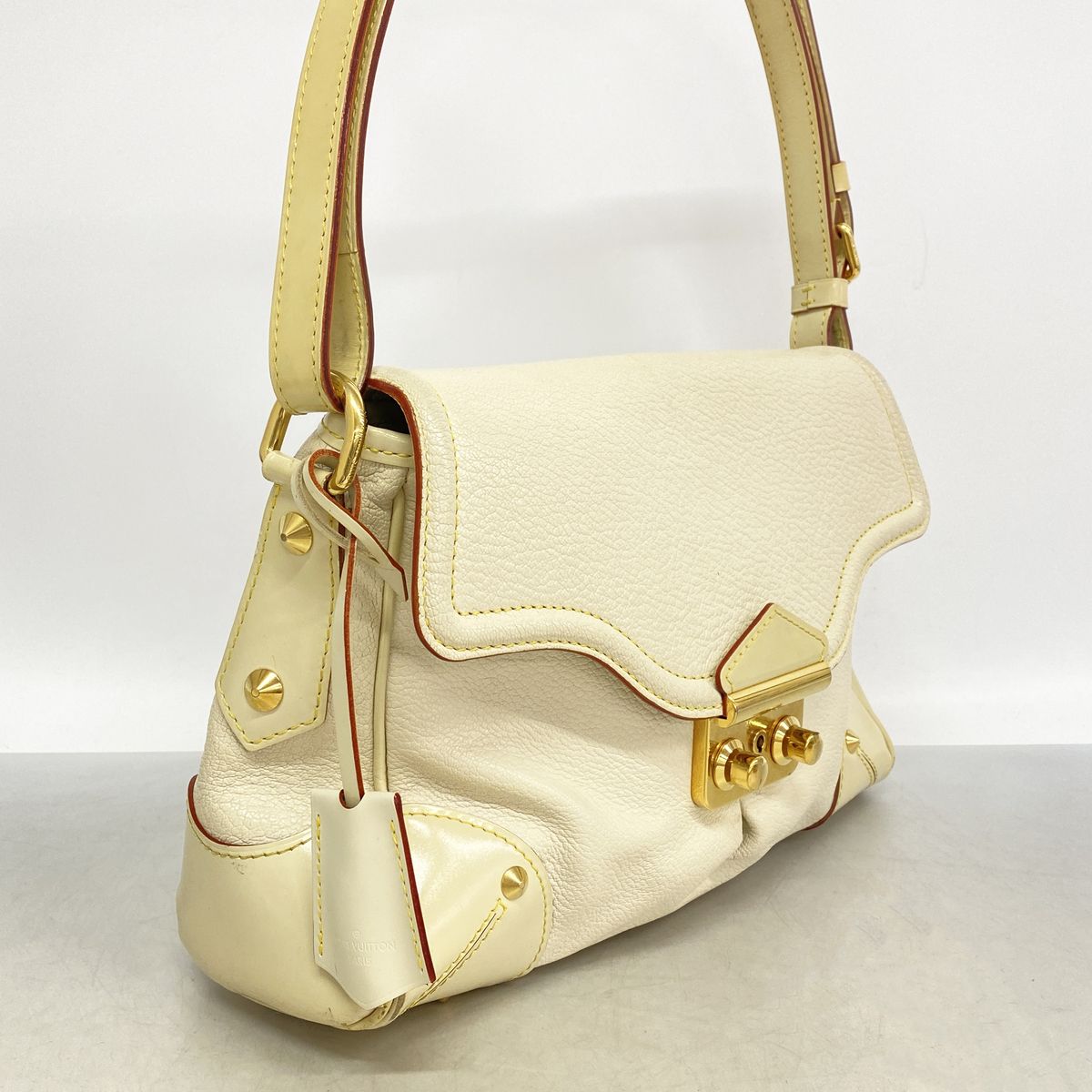 Louis Vuitton Shoulder Bag Suhali Resencial Blanc — view 2