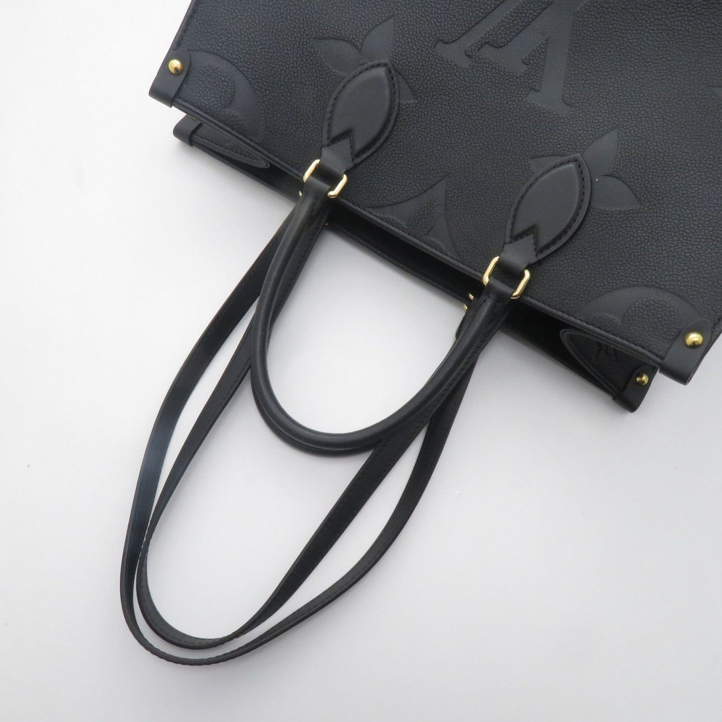 Louis Vuitton on the Go MM Monogram Empreinte Noir Tote Tag Stamp — view 4