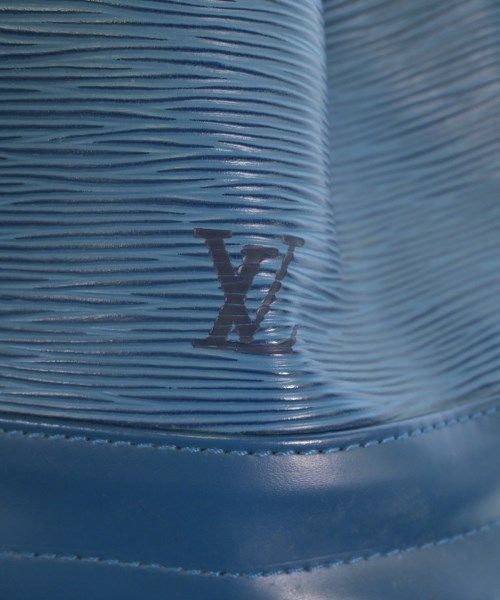 Louis Vuitton Shoulder Bag — view 5