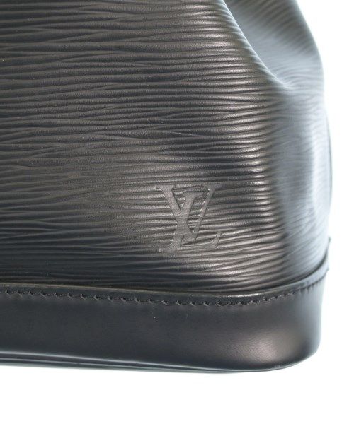Louis Vuitton Shoulder Bag — view 5