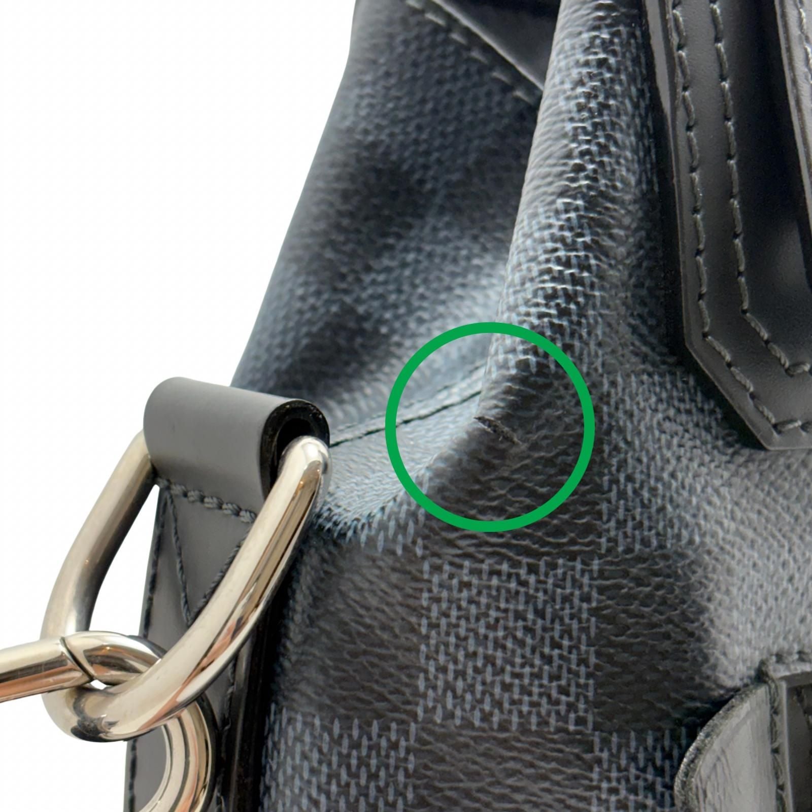 Louis Vuitton Messenger Greenwich Damier Cobalt Shoulder Bag Navy — view 8