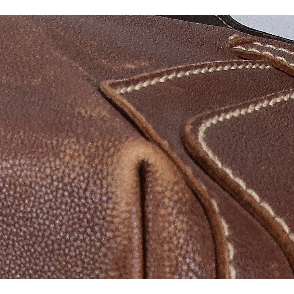 Bottega Veneta Leather Shoulder Bag Brown — view 8