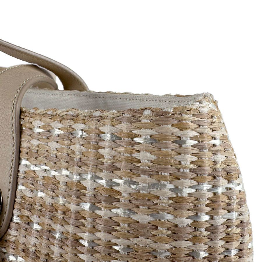 Chanel Shoulder Bag Beige — view 5