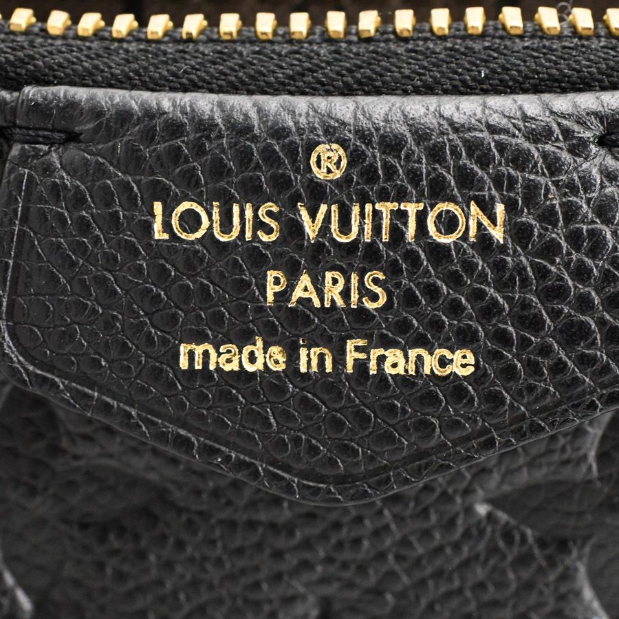 Louis Vuitton Shoulder Bag Easy Pouch — view 6
