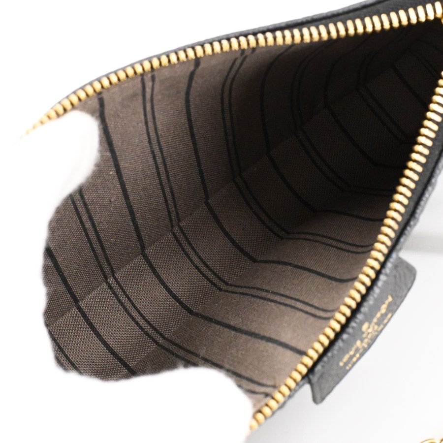 Louis Vuitton Shoulder Bag Easy Pouch — view 4