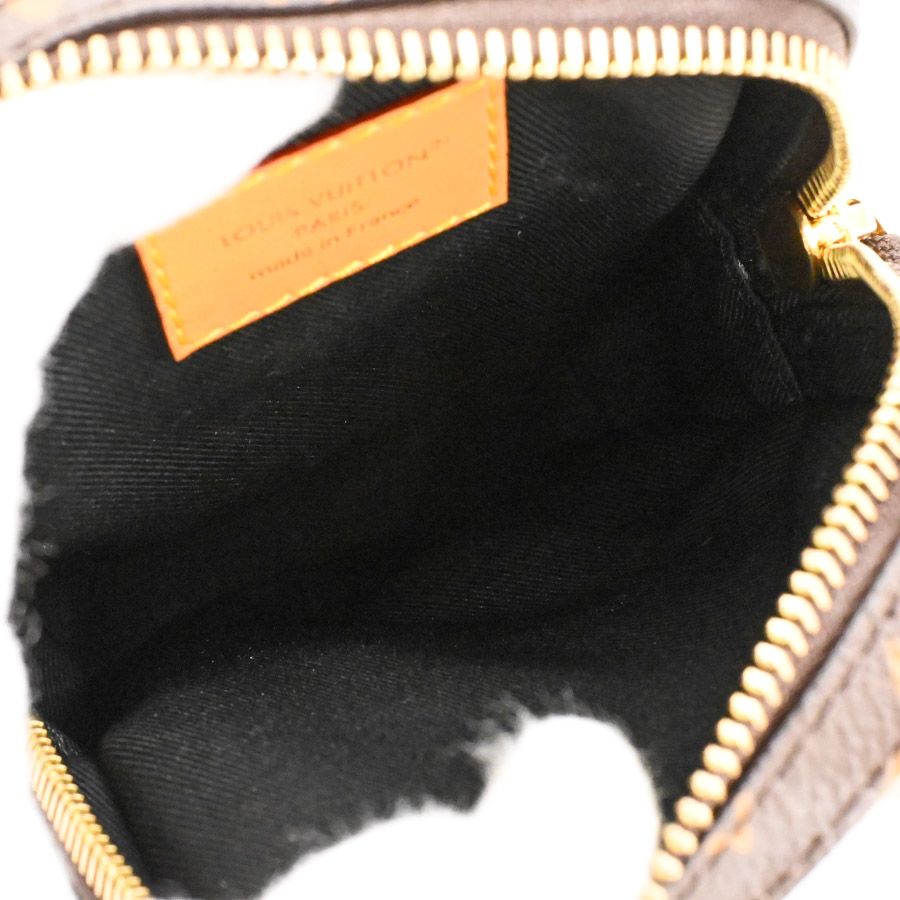 Louis Vuitton Shoulder Bag Music Player Wearable — view 4