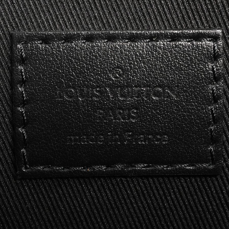 Louis Vuitton Clutch Pochette Voyage Souple — view 6