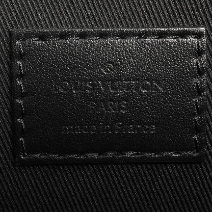 Louis Vuitton Clutch Pochette Voyage Souple — view 6