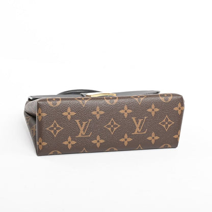 Louis Vuitton Shoulder Bag Locky BB — view 5