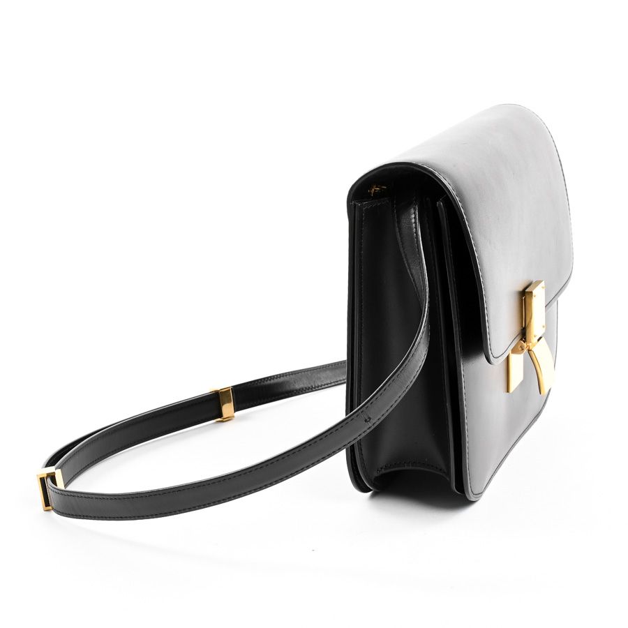 Celine Shoulder Bag Classic Box Medium — view 2