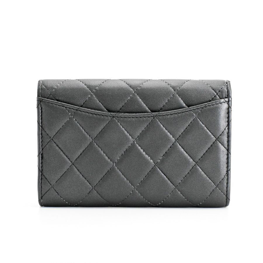 Chanel Medium Wallet Classic Flap — view 3