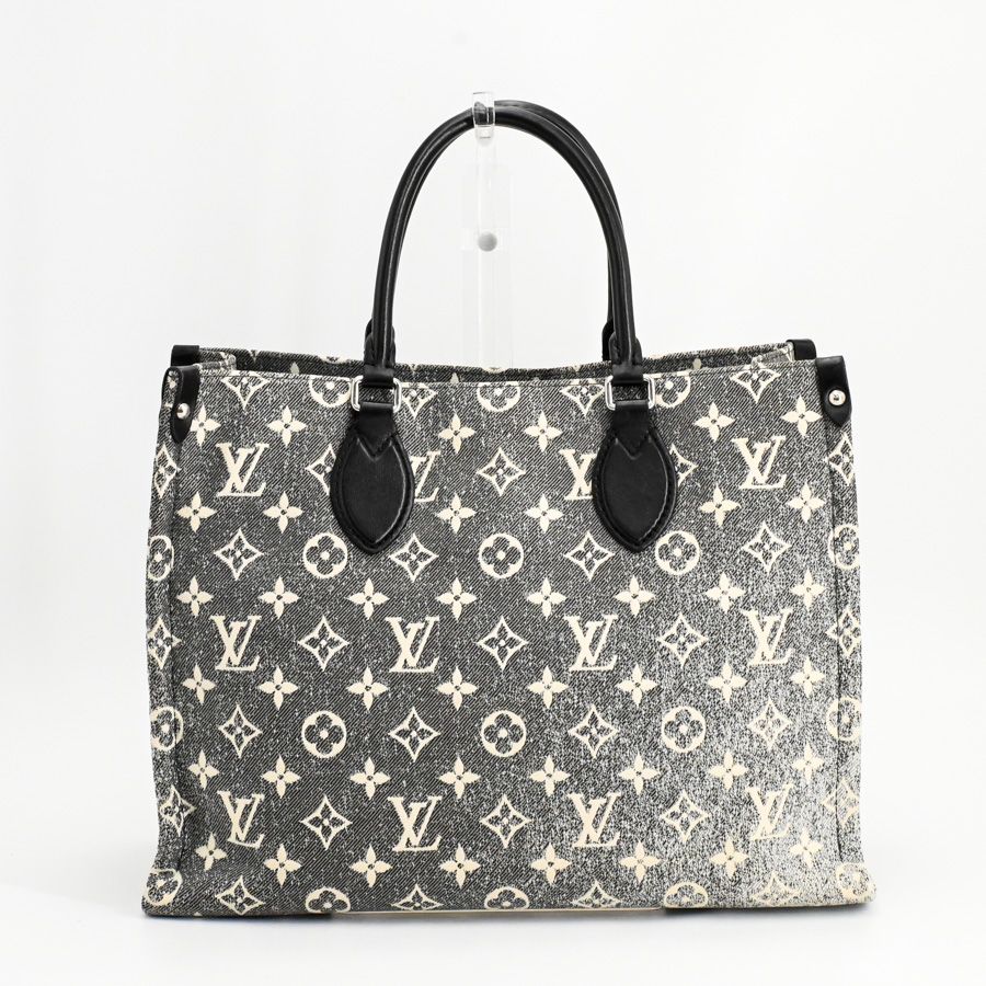 Louis Vuitton Tote on the Go — view 3