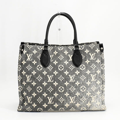 Louis Vuitton Tote on the Go — view 3