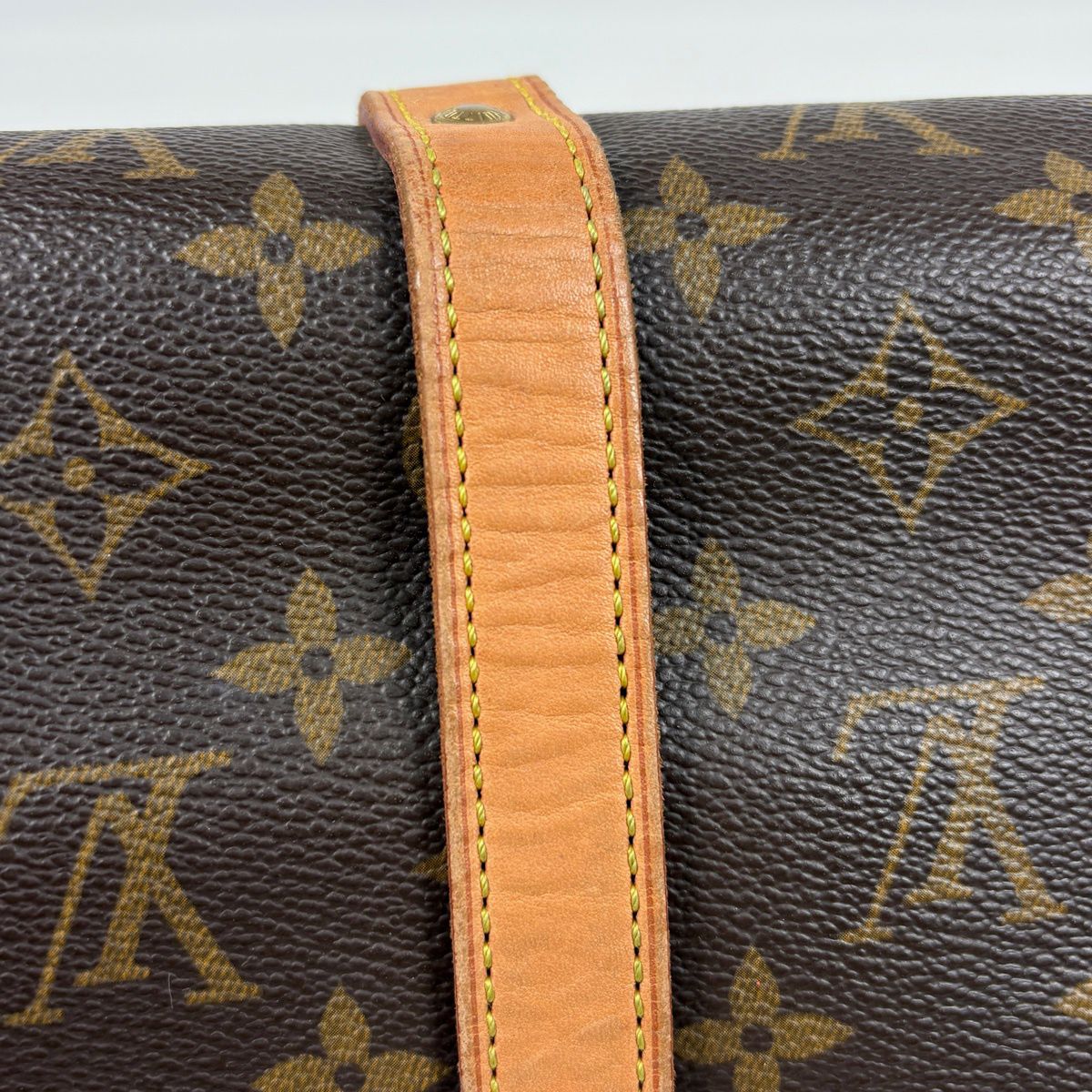 Louis Vuitton Saumur 30 Shoulder Bag Monogram Brown — view 6