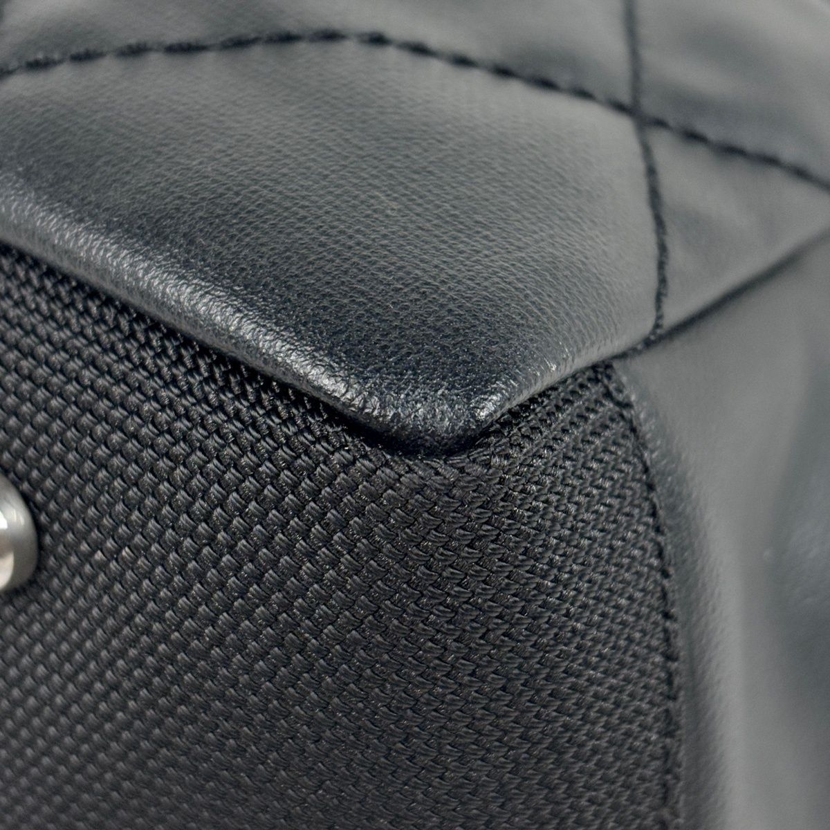 Chanel Tote Paris Biarritz MM CC Logo Black — view 3