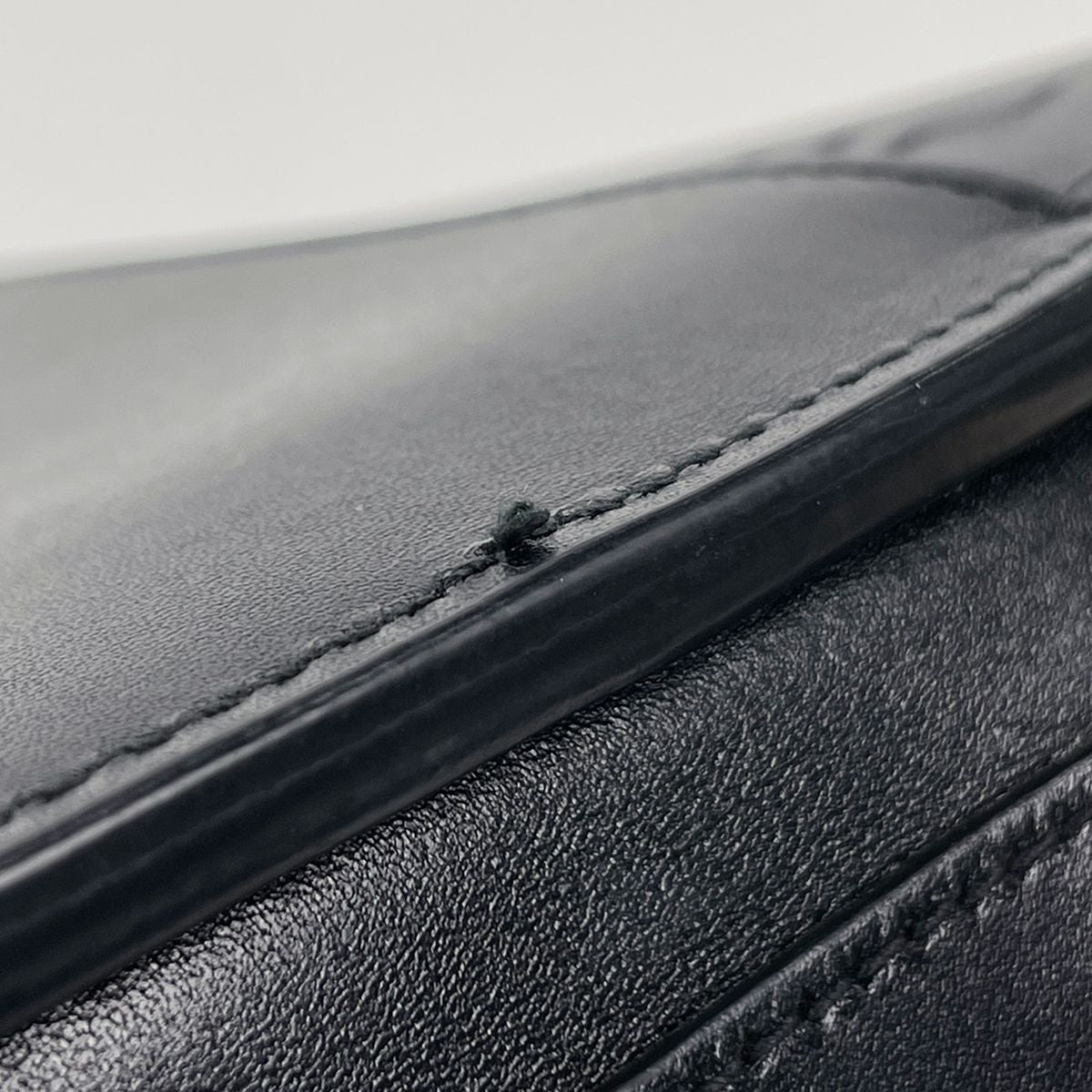 Dior Bobby Medium Shoulder Bag Leather Black — view 5