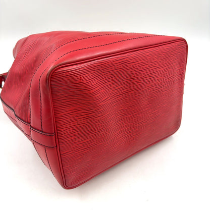 Louis Vuitton Noe Epi Castilian Red Leather Shoulder Bag Gold — view 6