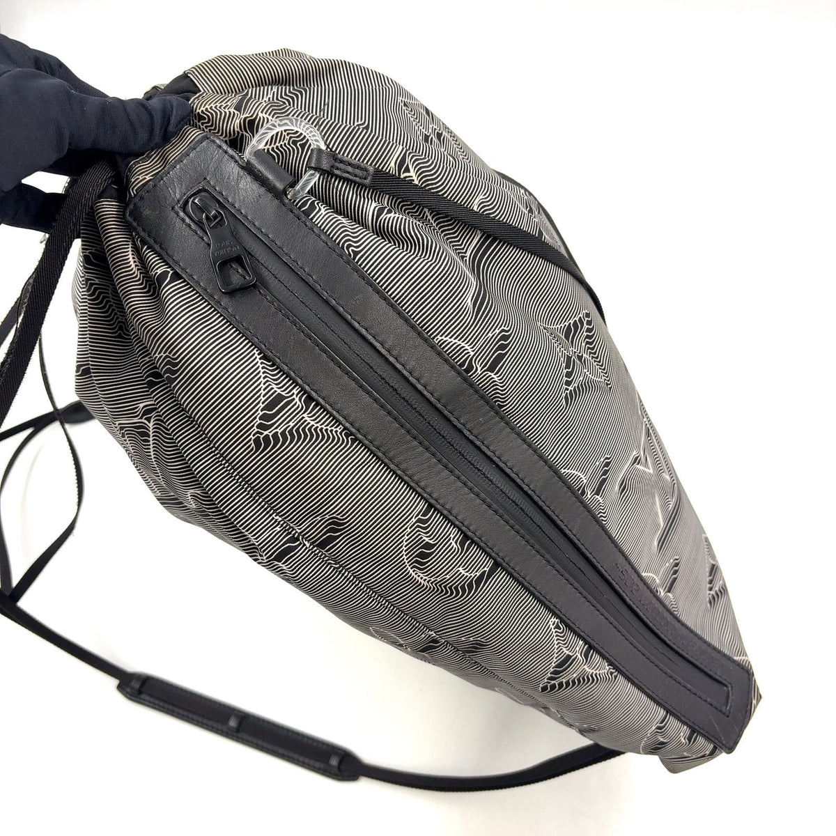 Louis Vuitton Drawstring Leather Nylon Black White Backpack — view 6