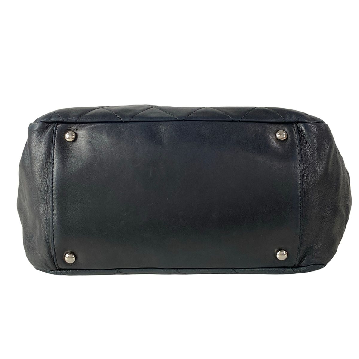 Chanel Shoulder Bag Quilted Black Silver Chain Lambskin — view 5