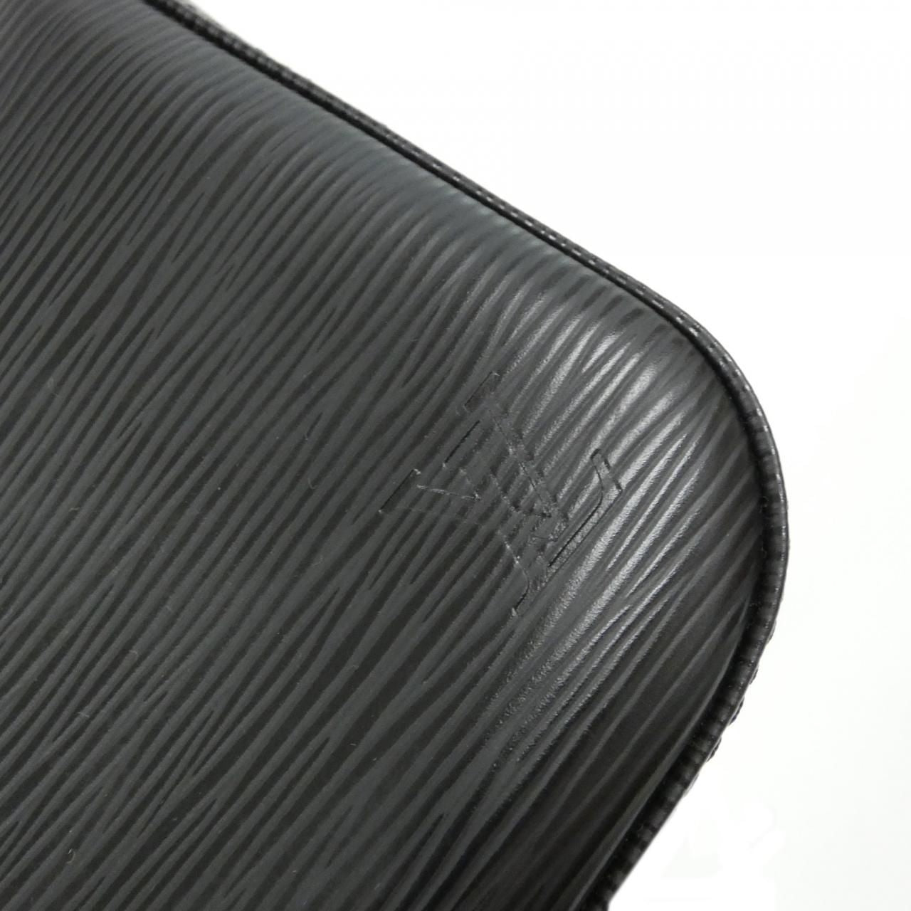 Louis Vuitton Epi Pochette Accessoires Pouch — view 5